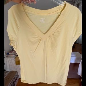 Jones New York Sport V neck top